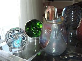 Labino...Baker O'brien Paperweight...Labino Owls...