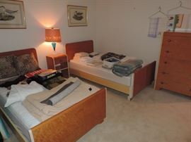 Grand Rapids Art Deco Bedroom Set