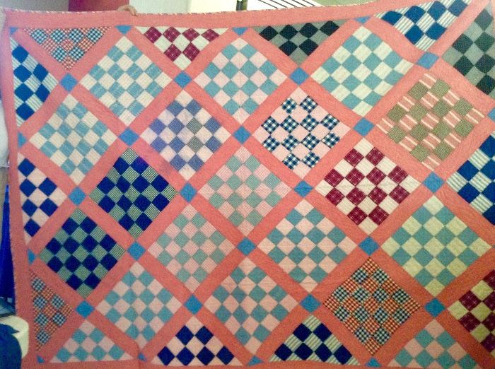 Gorgeous hand made quilt