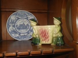 vintage Chinese flower pot