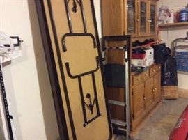 2folding banquet tables