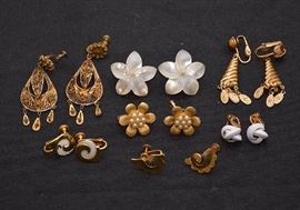Vintage Costume Jewelry