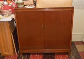 Vintage Wood 2-Door Cabinet / Credenza