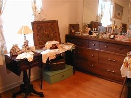 Ladies room with vintage linens