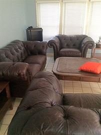 LEATHER SOFA  AND 2 MATCHING CHAIRS    COFFEE TABLE 