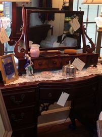 antique dresser   and dresser top mirror   these are on consignment at a different location call Justus for more information 901-210-6243