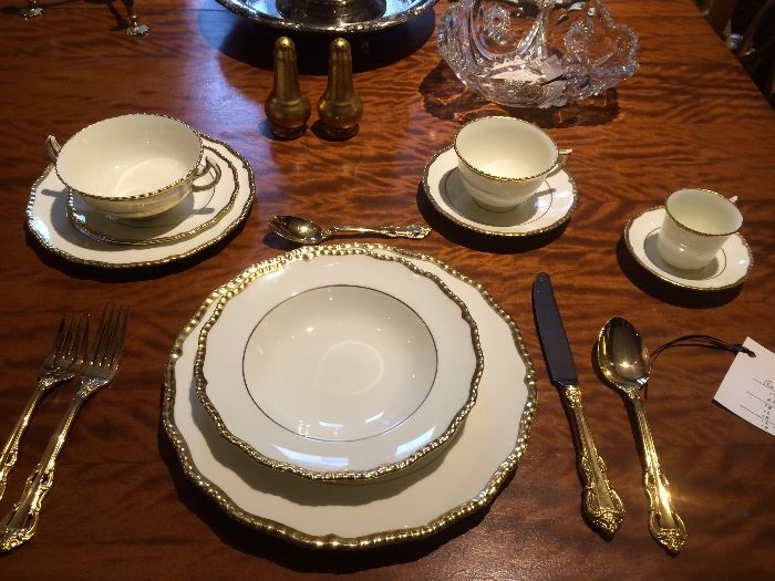 Royal Dolton China --- these are on consignment at a different location please call Justus for more infomation  901-210-6243