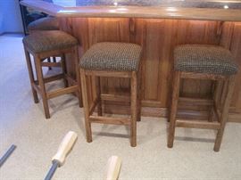 Set of 6 bar stools.