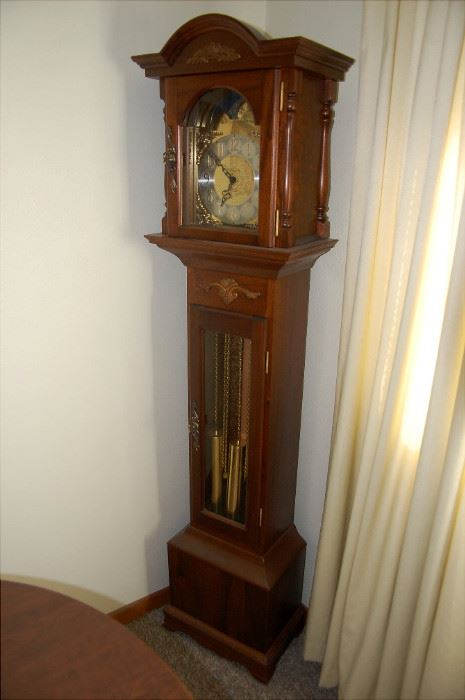 Grandfathers / Grandmothers Clock dating from the 1970's