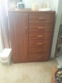 bedroom six drawer dresser