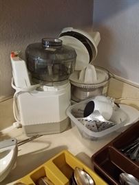 kitchen counter top appliances