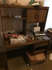 Computer/office desk