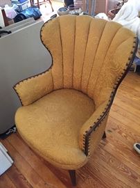 Gorgeous sitting chair