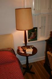 Primitive End Table, Retro Lamp