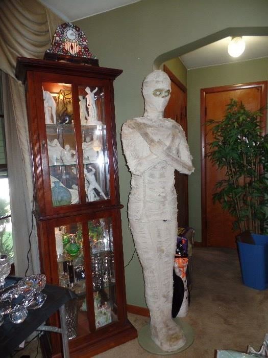 Lots of Really great Halloween items - Large mummy