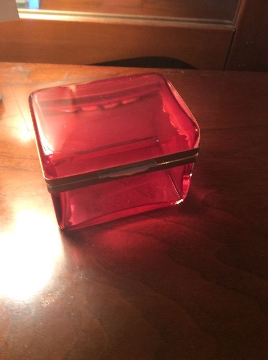Vintage Murano cranberry glass jewelry casket/trinket box with original paper label