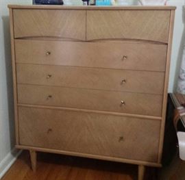 deco chest of drawers