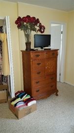 Lexington Dresser