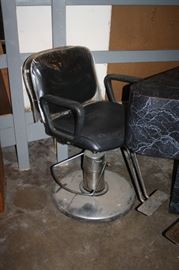 Beauty salon chair