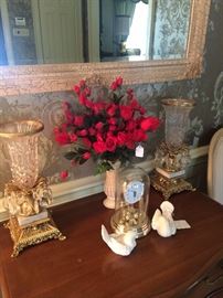 Matching luster lamps; small domed clock; pair of doves