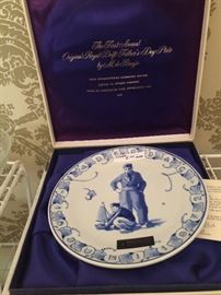 The First Annual Original Royal Delft Father's Day Plate - 1972