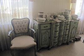 Painted dining server