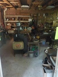 the work shop, separate from the garages is very full