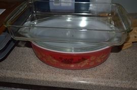 Pyrex Cookware