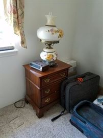 Two Lexington Bedside Chests - Two Nice Lamps 