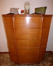 Chest of Drawers to Mid Century Modern bedroom suite