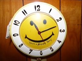 Retro "Smiley Face: wall clock by Lux