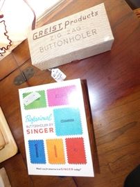 Singer Buttonholer, Greist Zig-Zag Buttonholer
