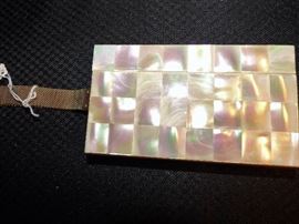 Vintage Wristlet compact & cigarette case made of Mother of Pearl