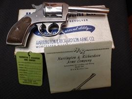 H&R .22 Revolver, Model 923 "Camper" Revolver