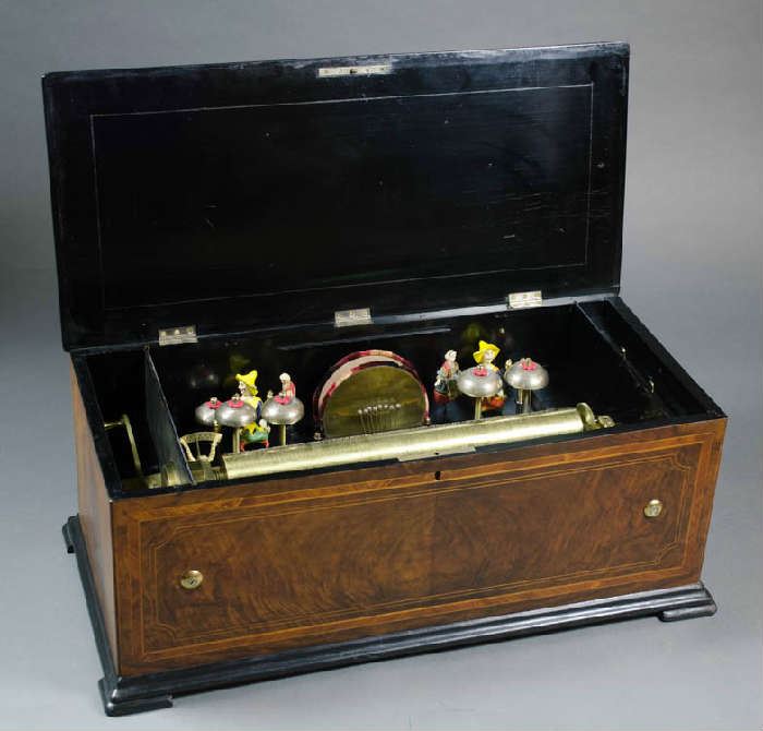 large orchestral Mandarin-striker cylinder music box