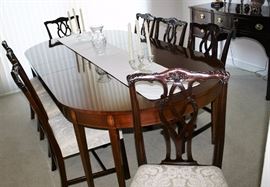 Kindel Grand Rapids Winterthur Museum Reproduction Hepple White Style Oval Table