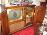 1950'S Admiral TV/Radio entertainment center