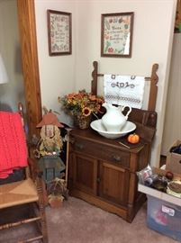 Great Wash Stand - Rocker and Seasonal delights.