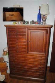 Stanley Furniture chest of drawers,  Nice heavy piece