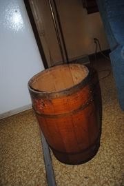 Wood barrel
