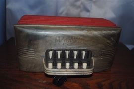 Magnus toy Accordion