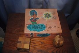 Hoot Nanny - The Magic Designer - original box                 Wood puzzles