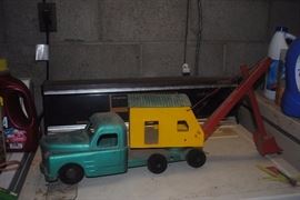 Structo Construction Truck and Crane