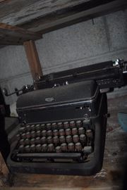 Royal Typewriter