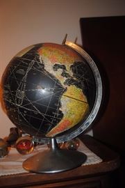 Rand McNally globe - 60s - unusual colors