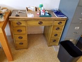 SMALL DESK