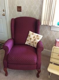 accent chair