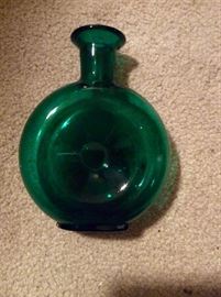 donut shaped green glass