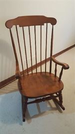 Rocking chair    $20