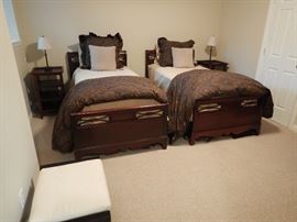  TWIN BED ROOM SET